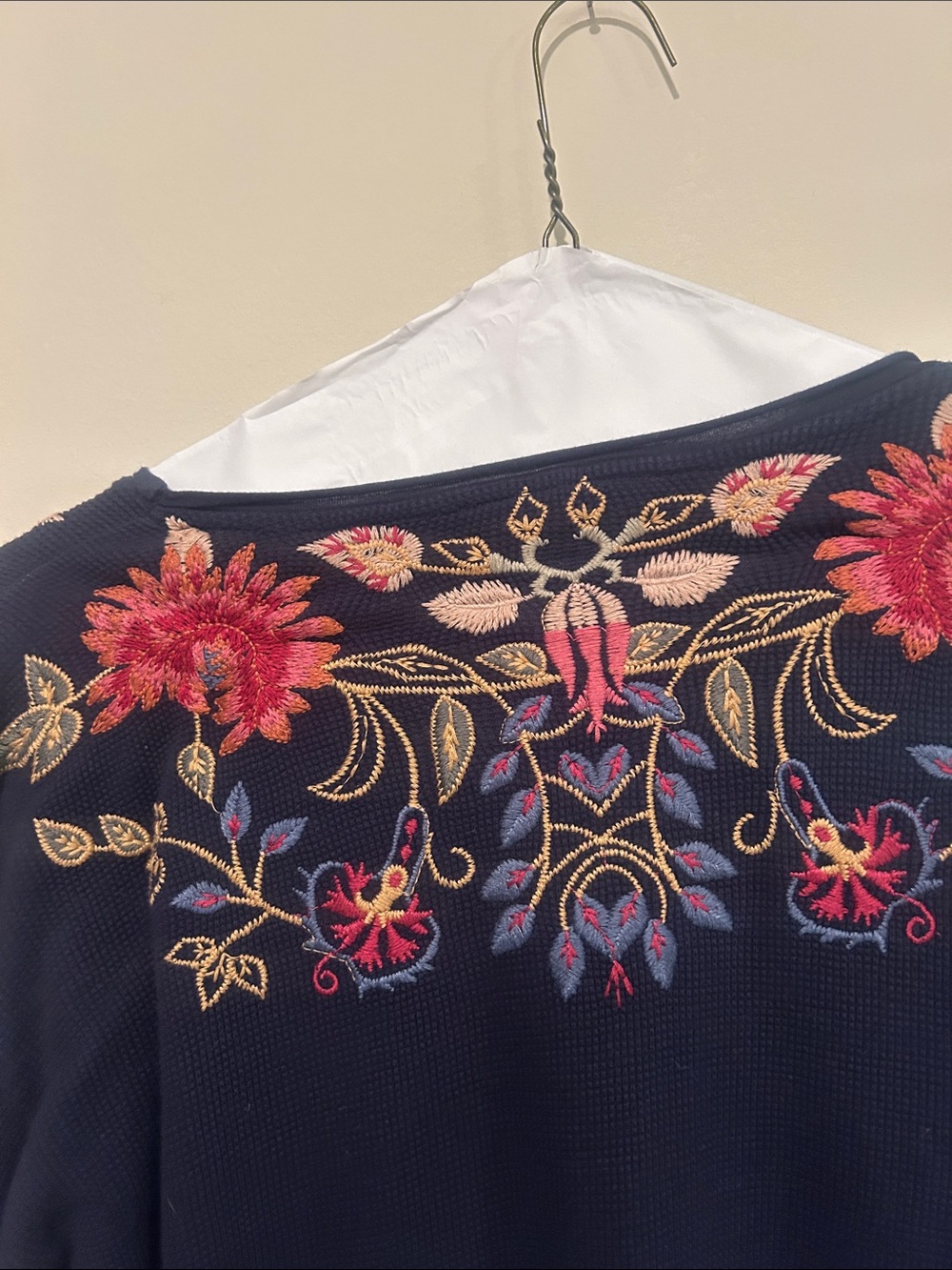 Johnny Was Loana Navy Floral Embroidered Long Sleeve Thermal Top - Picture 7 of 9